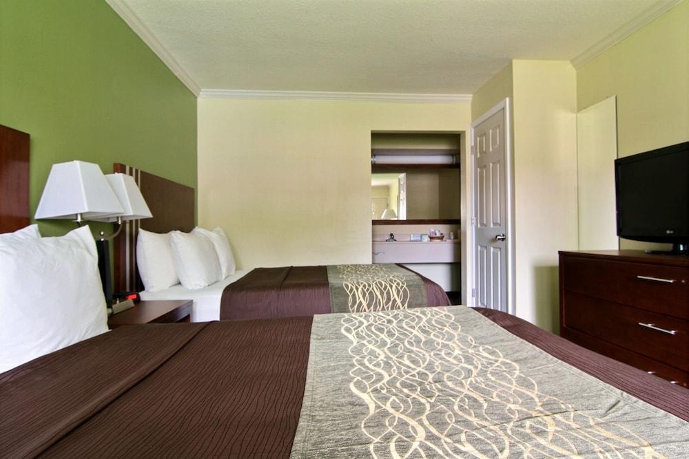 Days By Wyndham Hotel Austintown
