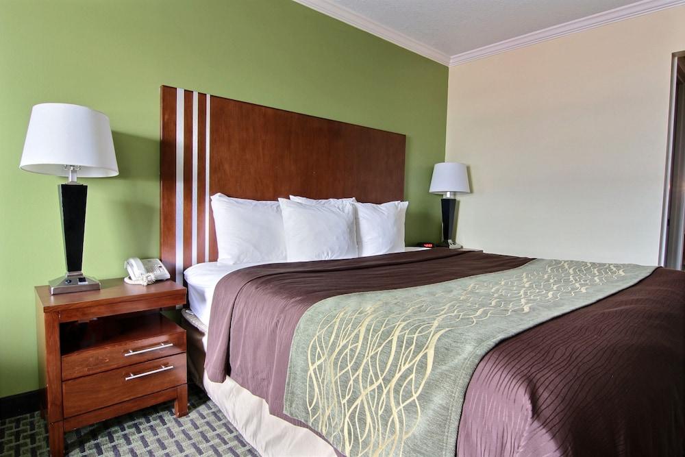 Days By Wyndham 3* Austintown