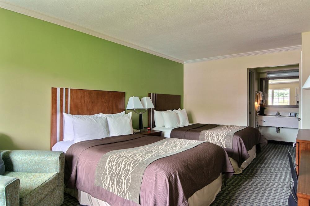 Days By Wyndham Hotel