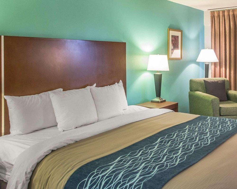 Days By Wyndham Hotel 3*